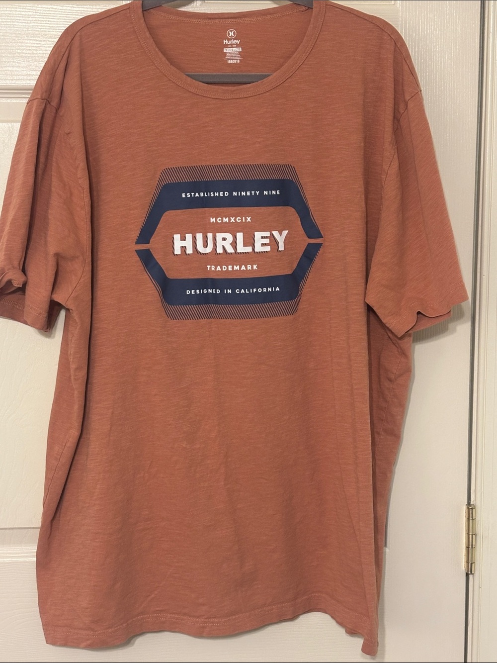 Hurley Men's Rust Orange Logo Short Sleeve Tee